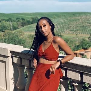 Meet your Posher, Zema